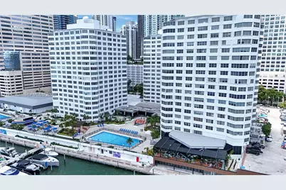 825 Brickell Bay Dr #841, Miami, FL 33131 - Photo 31