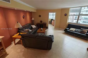 825 Brickell Bay Dr, Miami, FL 33131 - Photo 9