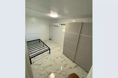 7110 Hope St, Hollywood, FL 33024 - Photo 9