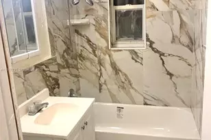 10761 SW 221st St, Miami, FL 33170 - Photo 11