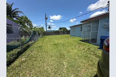 10761 SW 221st St, Miami, FL 33170 - Photo 3