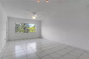 2790 NE 201st Terrace, Aventura, FL 33180 - Photo 9