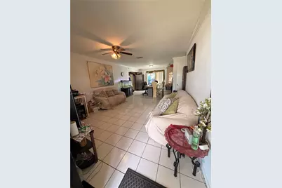 304 SW 77th Ave, North Lauderdale, FL 33068 - Photo 5