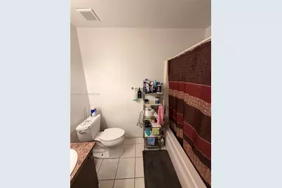 304 SW 77th Ave, North Lauderdale, FL 33068 - Photo 15