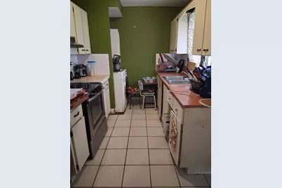 960 SW 13th Ct, Miami, FL 33135 - Photo 11