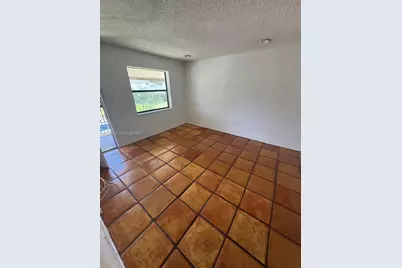6031 Shakerwood Cir #201, Tamarac, FL 33319 - Photo 9