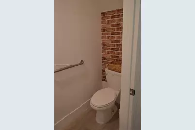 1522 SE 26th Ter, Homestead, FL 33035 - Photo 9