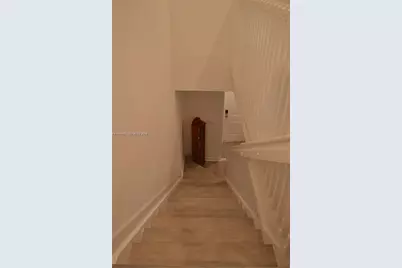 1522 SE 26th Ter, Homestead, FL 33035 - Photo 11