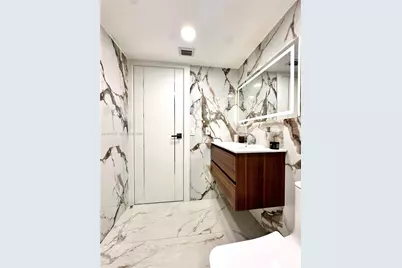 671 NE 195th St #205E, Miami, FL 33179 - Photo 13