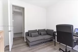 4395 NW 80th Ct, Doral, FL 33166 - Photo 33