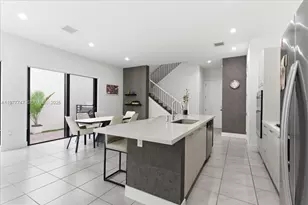 4395 NW 80th Ct, Doral, FL 33166 - Photo 5