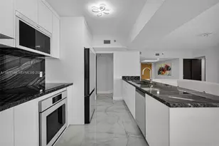 16485 Collins Ave, Sunny Isles Beach, FL 33160 - Photo 23