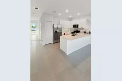 1381 SE 7th Ter #0, Homestead, FL 33034 - Photo 5