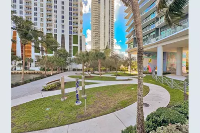 460 NE 28th St #1708, Miami, FL 33137 - Photo 9