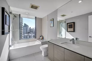 460 NE 28th St, Miami, FL 33137 - Photo 49