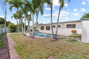 1100 W 53rd Terrace, Hialeah, FL 33012 - Photo 35
