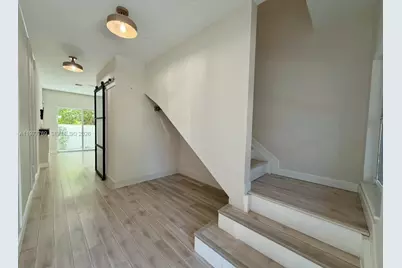 1035 NW 2nd Ave, Fort Lauderdale, FL 33311 - Photo 5