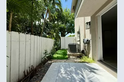 1035 NW 2nd Ave, Fort Lauderdale, FL 33311 - Photo 35