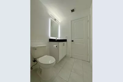 1035 NW 2nd Ave, Fort Lauderdale, FL 33311 - Photo 17