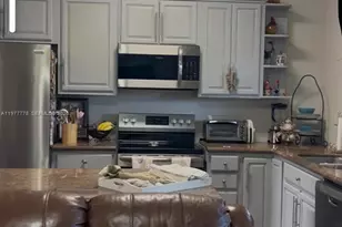 4911 SW 142nd Pl, Miami, FL 33175 - Photo 17