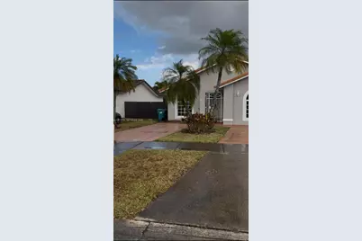 4911 SW 142nd Pl, Miami, FL 33175 - Photo 3