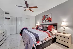 5003 NW 35th St, Lauderdale Lakes, FL 33319 - Photo 15