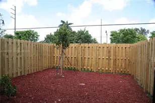 371 NE 16th St, Florida City, FL 33034 - Photo 43