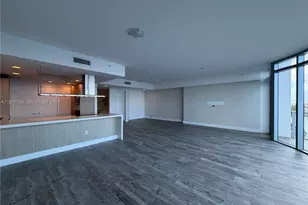 17111 Biscayne Blvd, North Miami Beach, FL 33160 - Photo 13