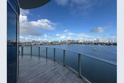 17111 Biscayne Blvd #1211, North Miami Beach, FL 33160 - Photo 23