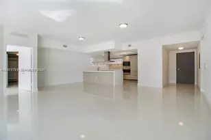 17301 Biscayne Blvd, North Miami Beach, FL 33160 - Photo 3