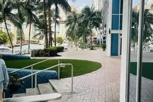 185 SW 7th St, Miami, FL 33130 - Photo 23