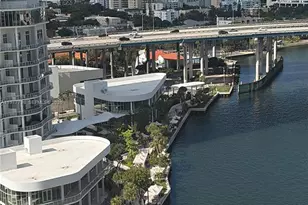 185 SW 7th St, Miami, FL 33130 - Photo 1