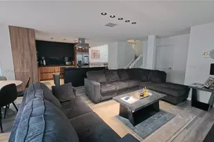 18197 SW 4th Ct, Pembroke Pines, FL 33029 - Photo 9