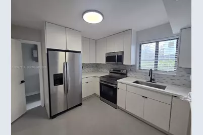 490 NE 170th St, North Miami Beach, FL 33162 - Photo 1