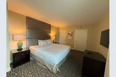 2670 E Sunrise Blvd #302, Fort Lauderdale, FL 33304 - Photo 7