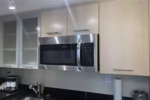2670 E Sunrise Blvd, Fort Lauderdale, FL 33304 - Photo 23