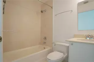 60 SW 13th St, Miami, FL 33130 - Photo 19