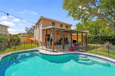 1410 SW 106th Ter, Davie, FL 33324 - Photo 21