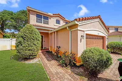 1410 SW 106th Ter, Davie, FL 33324 - Photo 11