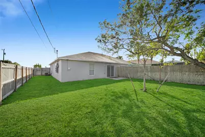 614 SW 3rd Ct #614, Cape Coral, FL 33991 - Photo 23