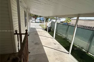 10467 S 228th Ln, Boca Raton, FL 33428 - Photo 23