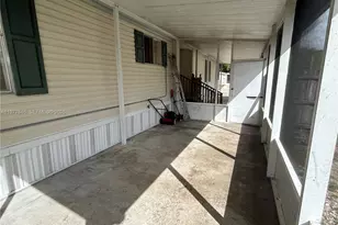 10467 S 228th Ln, Boca Raton, FL 33428 - Photo 25