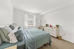 17100 N Bay Rd, Sunny Isles Beach, FL 33160 - Photo 17