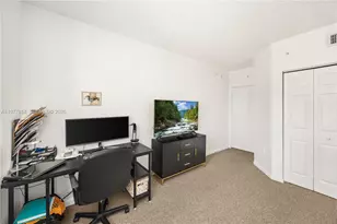 17100 N Bay Rd, Sunny Isles Beach, FL 33160 - Photo 23