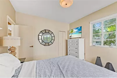 301 86th St #311-2, Miami Beach, FL 33141 - Photo 13