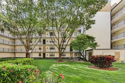 6190 Woodlands Blvd #213, Tamarac, FL 33319 - Photo 5