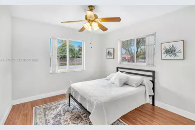 2030 NW 91st Ter, Pembroke Pines, FL 33024 - Photo 31