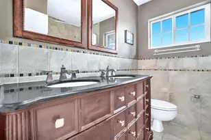 2030 NW 91st Terrace, Pembroke Pines, FL 33024 - Photo 29