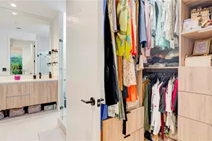 545 SW 11th St, Miami, FL 33129 - Photo 29