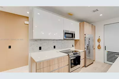 545 SW 11th St #105, Miami, FL 33129 - Photo 19